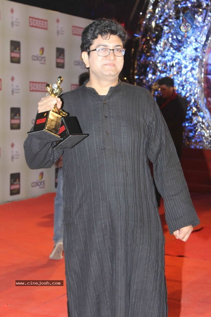 Celebs at Colors Screen Awards 2012 - 6 / 241 photos