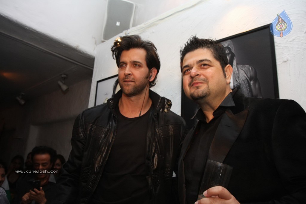 Celebs at Dabboo Ratnani 2013 Calendar Launch - 22 / 122 photos