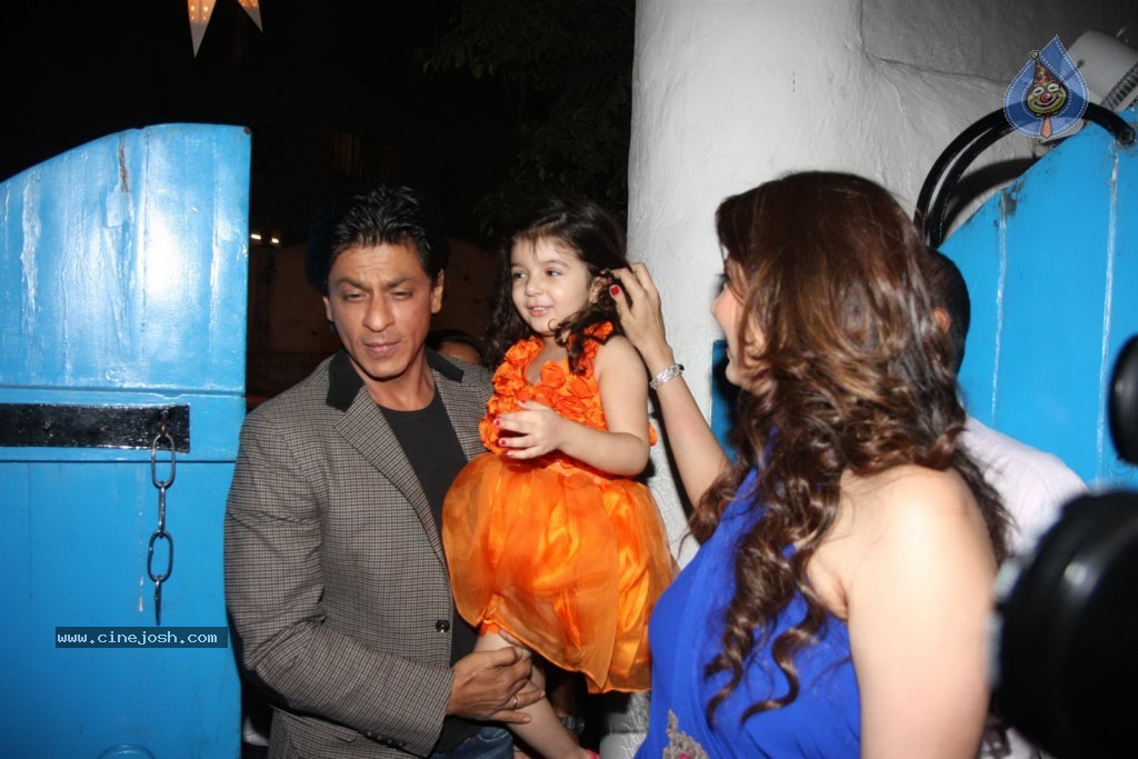 Celebs at Dabboo Ratnani 2013 Calendar Launch - 32 / 122 photos