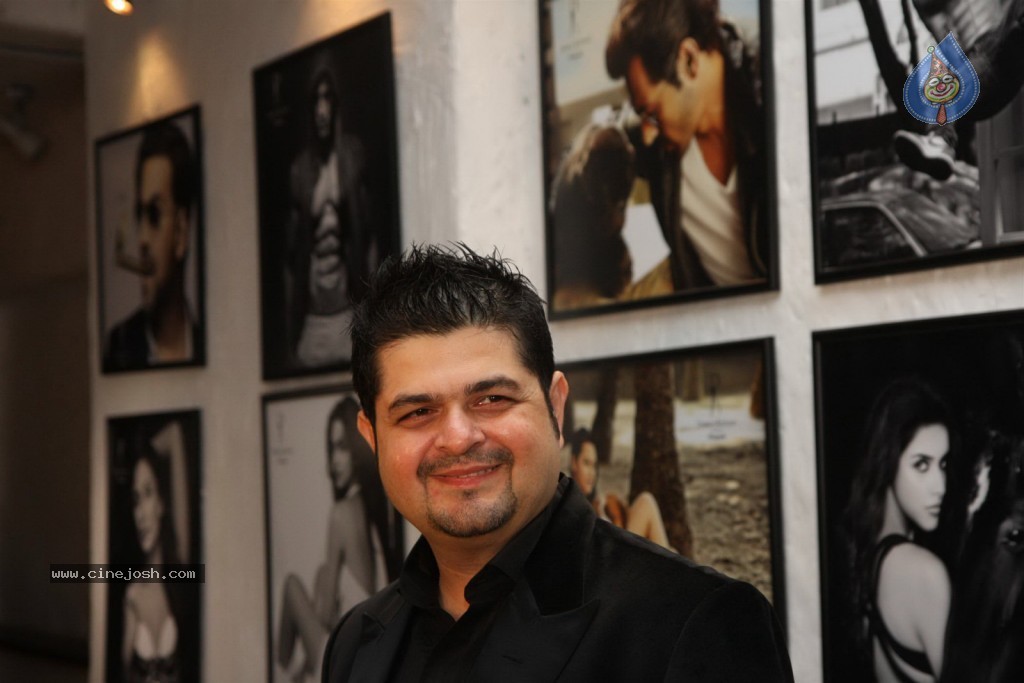 Celebs at Dabboo Ratnani 2013 Calendar Launch - 106 / 122 photos