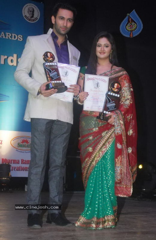 Celebs at Dadasaheb Phalke Academy Awards - 44 / 126 photos