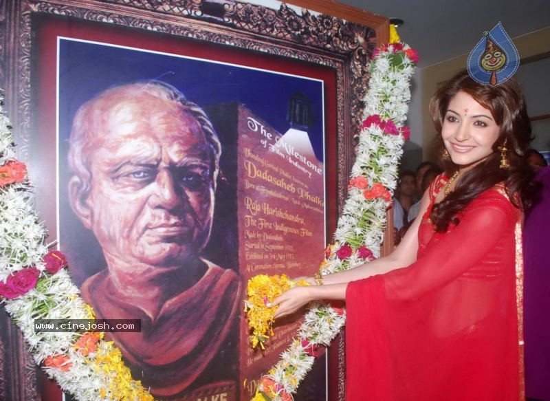 Celebs at Dadasaheb Phalke Academy Awards - 101 / 126 photos