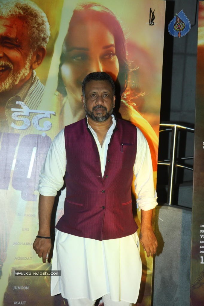 Celebs at Dedh Ishqiya Premiere - 33 / 74 photos