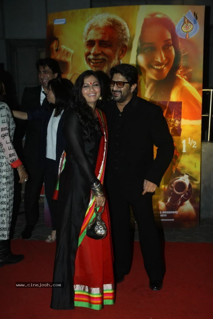 Celebs at Dedh Ishqiya Premiere - 35 / 74 photos
