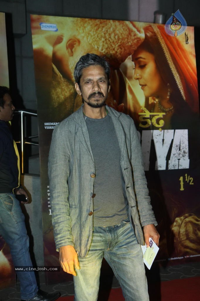 Celebs at Dedh Ishqiya Premiere - 37 / 74 photos