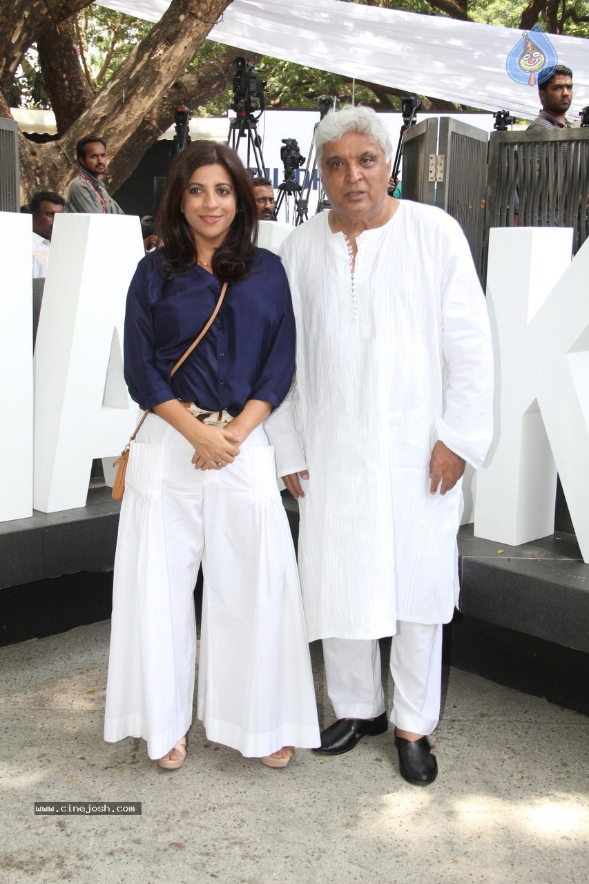 Celebs at Dil Dhadakne Do Film Music Launch - 75 / 160 photos