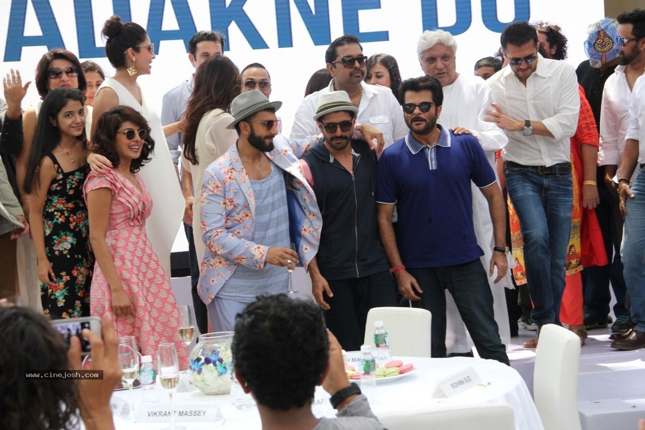 Celebs at Dil Dhadakne Do Film Music Launch - 113 / 160 photos