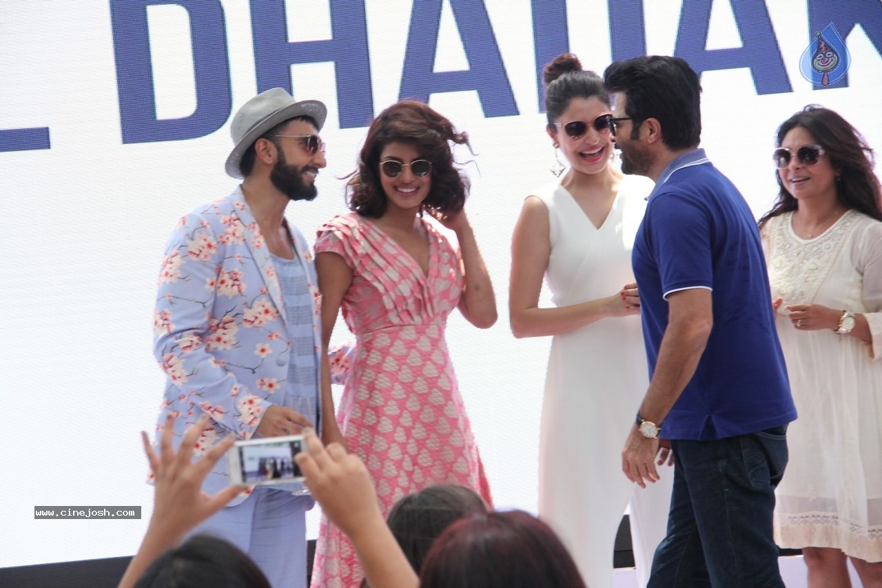 Celebs at Dil Dhadakne Do Film Music Launch - 128 / 160 photos