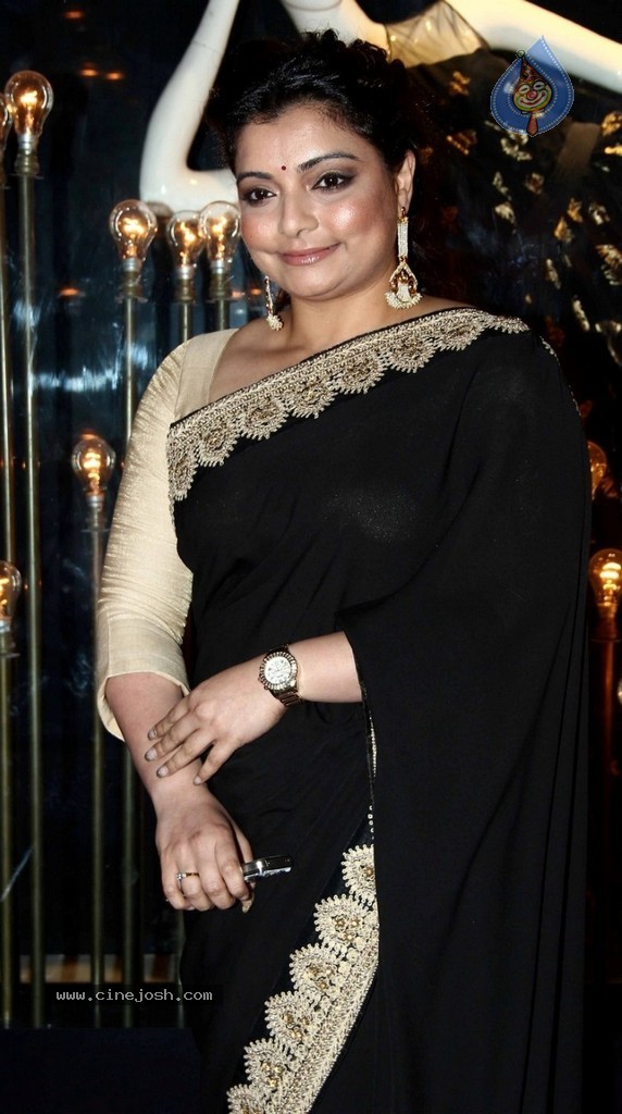 Celebs at Diva Ni Designer Store Launch - 8 / 23 photos