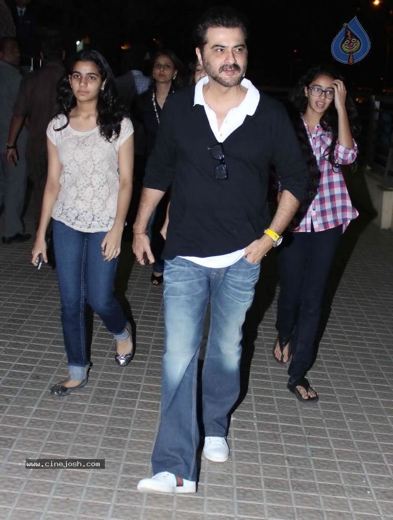 Celebs at Don 2 Movie Special Screening - 23 / 74 photos