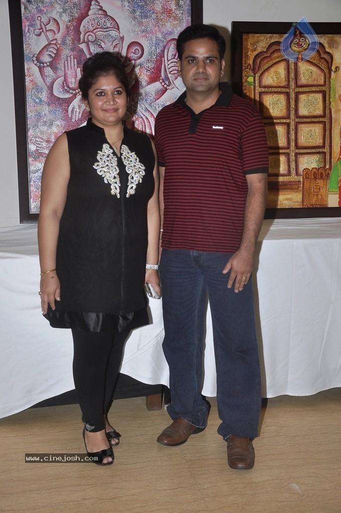 Celebs at Dr Seema Chaudhary n Nitin Chaudhary Art Show - 6 / 24 photos