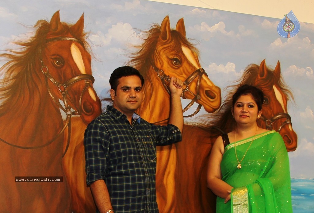 Celebs at Dr Seema Chaudhary n Nitin Chaudhary Art Show - 13 / 24 photos