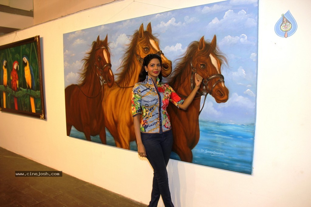 Celebs at Dr Seema Chaudhary n Nitin Chaudhary Art Show - 23 / 24 photos