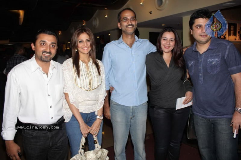 Celebs at Dum Maaro Dum Special Screening - 12 / 32 photos