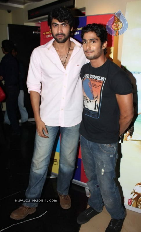 Celebs at Dum Maaro Dum Special Screening - 20 / 32 photos