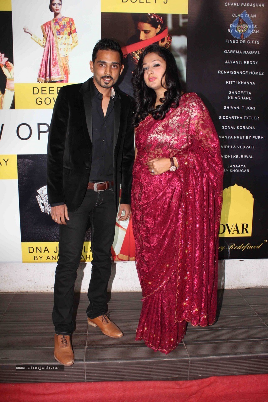 Celebs at DVAR Fashion Preview - 6 / 51 photos