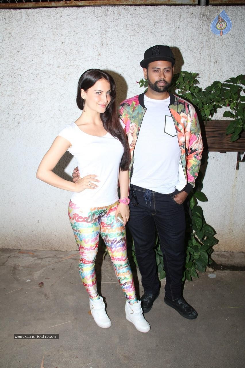 Celebs at Ek Paheli Leela Special Show - 44 / 44 photos