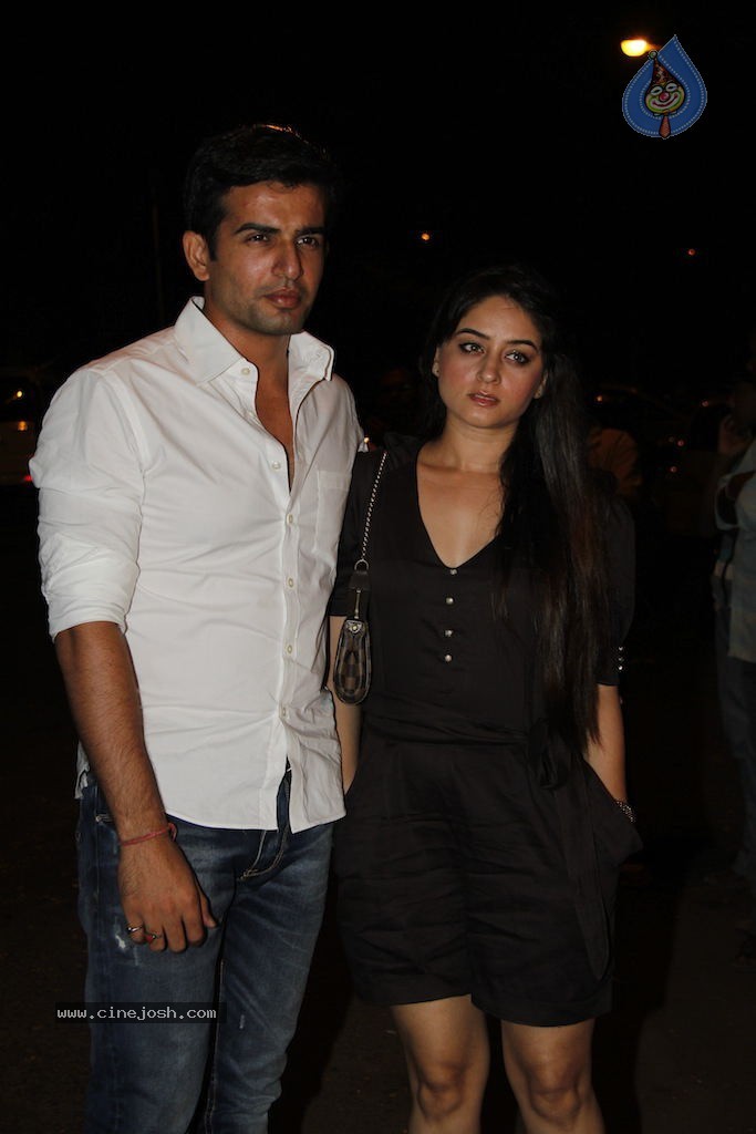 Celebs at Ekta Kapoor Hosted Bday Party - 21 / 110 photos
