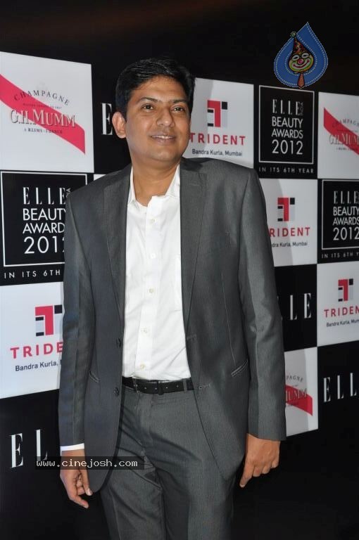 Celebs at Elle Beauty Awards 2012 - 53 / 59 photos