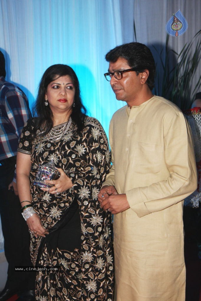 Celebs at Esha Deol Reception Photos - 2 / 89 photos
