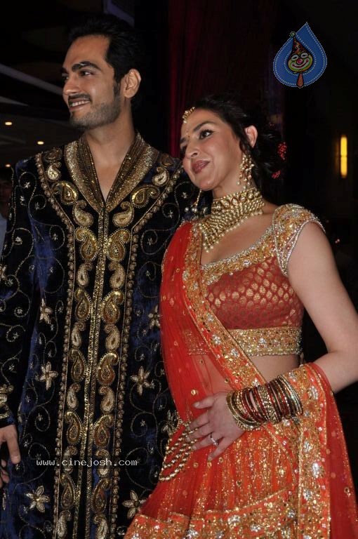 Celebs at Esha Deol Sangeet Ceremony - 23 / 149 photos
