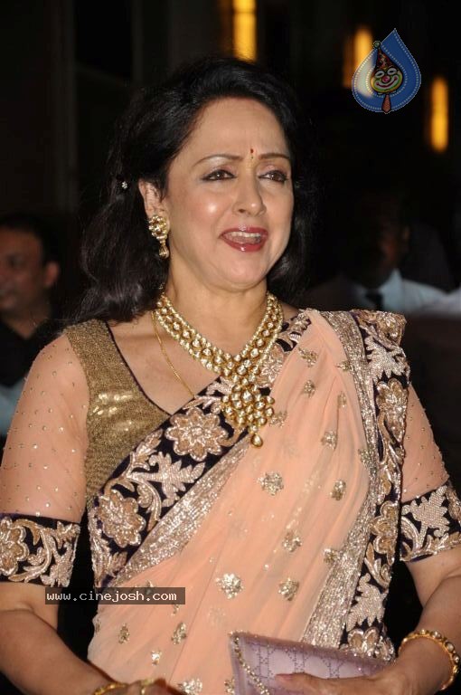 Celebs at Esha Deol Sangeet Ceremony - 82 / 149 photos