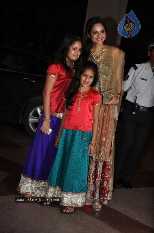 Celebs at Esha Deol Sangeet Ceremony - 85 / 149 photos
