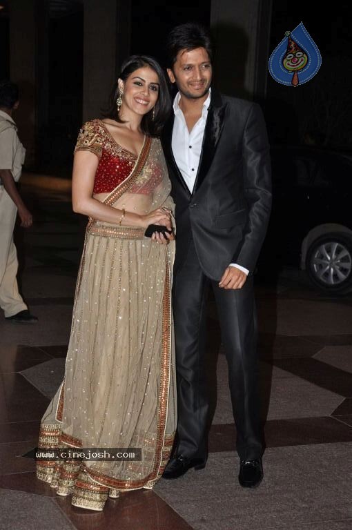Celebs at Esha Deol Sangeet Ceremony - 99 / 149 photos