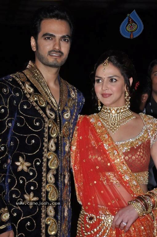 Celebs at Esha Deol Sangeet Ceremony - 117 / 149 photos