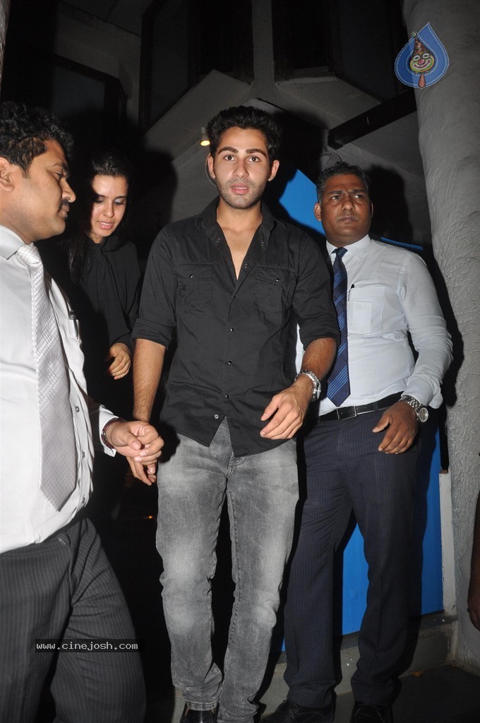 Celebs at Finding Fanny Fernandes Wrap up Party - 38 / 63 photos