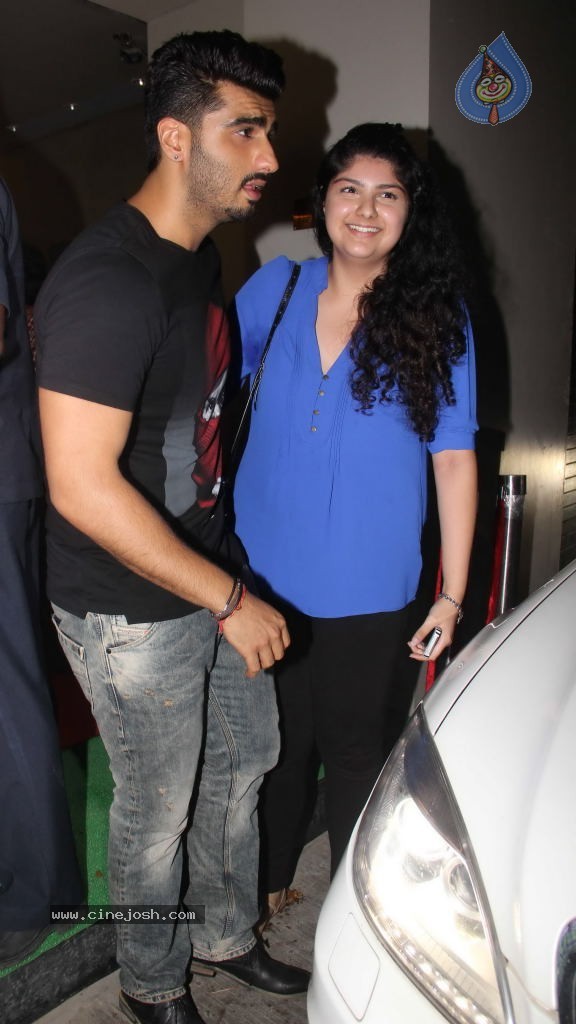 Celebs at Finding Fanny Special Show - 31 / 54 photos