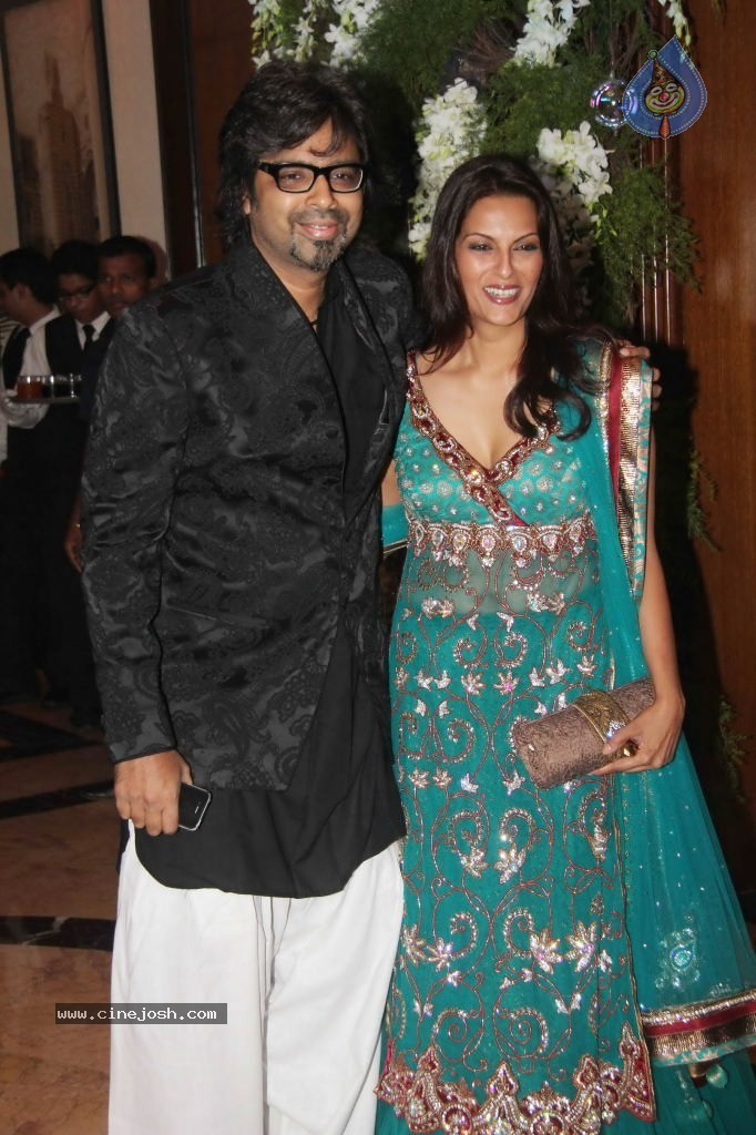 Genelia n Ritesh Sangeet Ceremony Photos - 57 / 174 photos