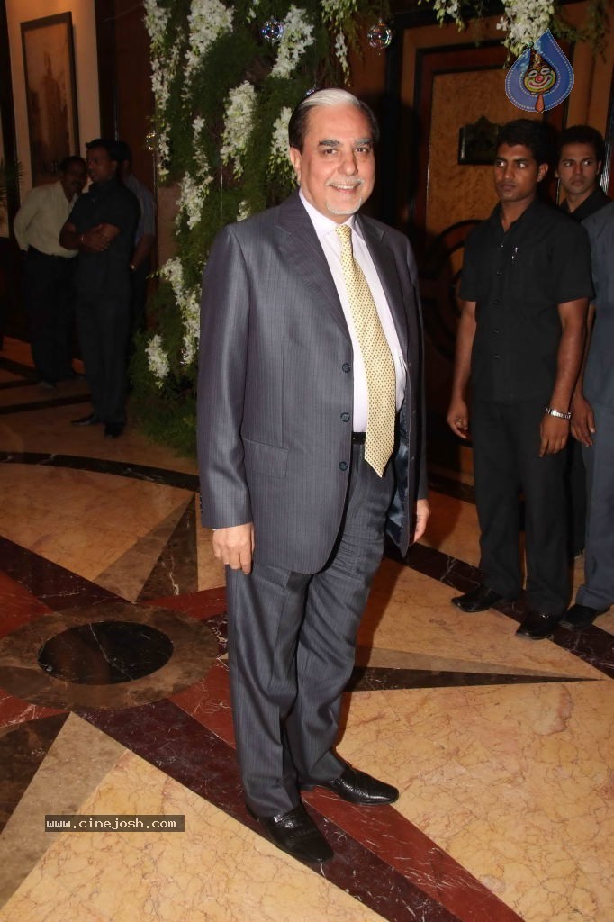Genelia n Ritesh Sangeet Ceremony Photos - 145 / 174 photos