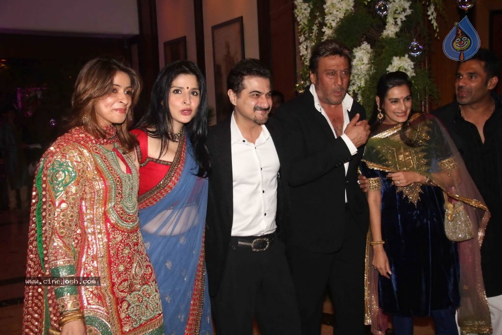Genelia n Ritesh Sangeet Ceremony Photos - 147 / 174 photos
