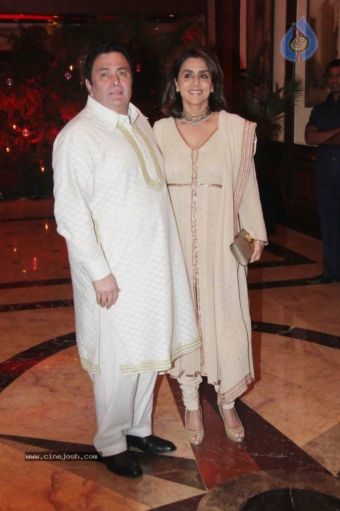 Genelia n Ritesh Sangeet Ceremony Photos - 166 / 174 photos