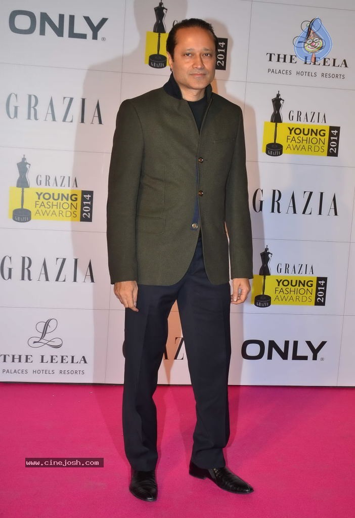 Celebs at Grazia Young Fashion Awards 2014 - 54 / 182 photos