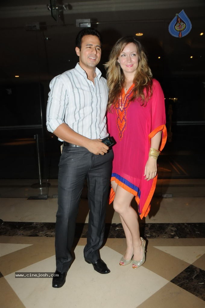 Celebs at HVK Jewels Fashion Show - 35 / 56 photos