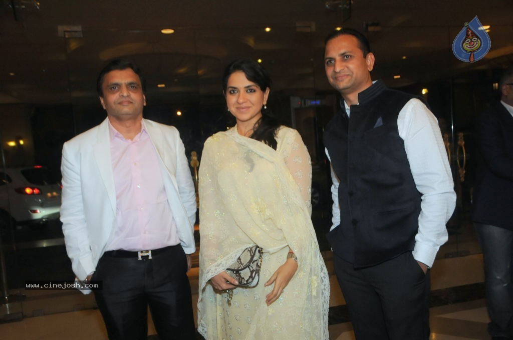 Celebs at HVK Jewels Fashion Show - 43 / 56 photos