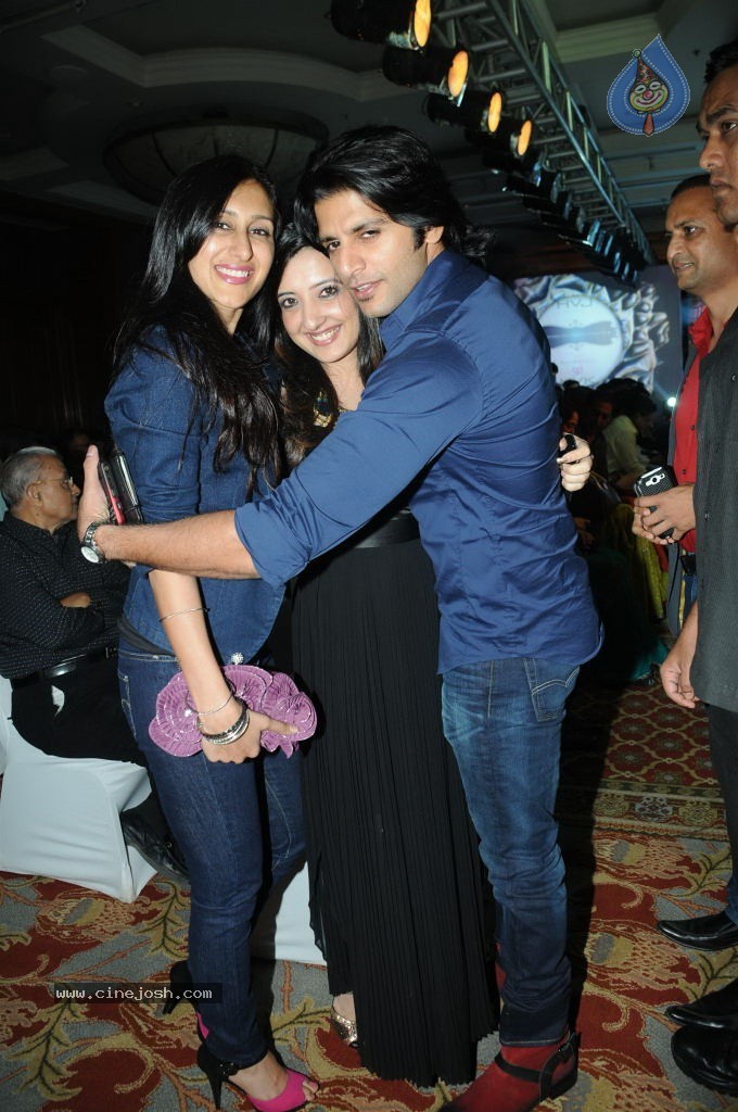 Celebs at HVK Jewels Fashion Show - 6 / 35 photos