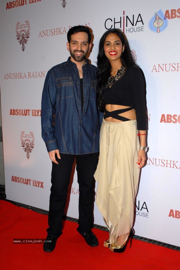 Celebs at In an Artists Mind V Fashion Show - 24 / 84 photos