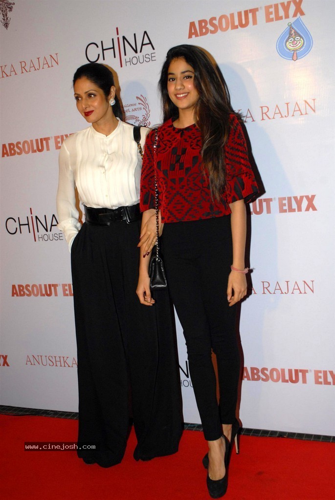 Celebs at In an Artists Mind V Fashion Show - 37 / 84 photos