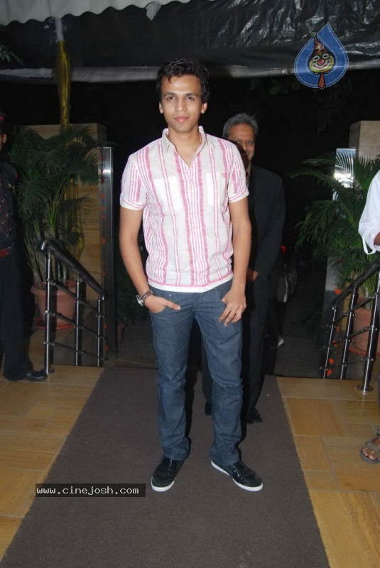 Celebs at Indian Idol Fame Rahul Vaidya Birthday Party - 8 / 40 photos