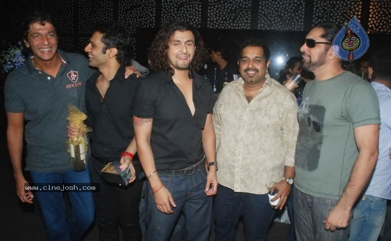 Celebs at Indian Idol Fame Rahul Vaidya Birthday Party - 23 / 40 photos
