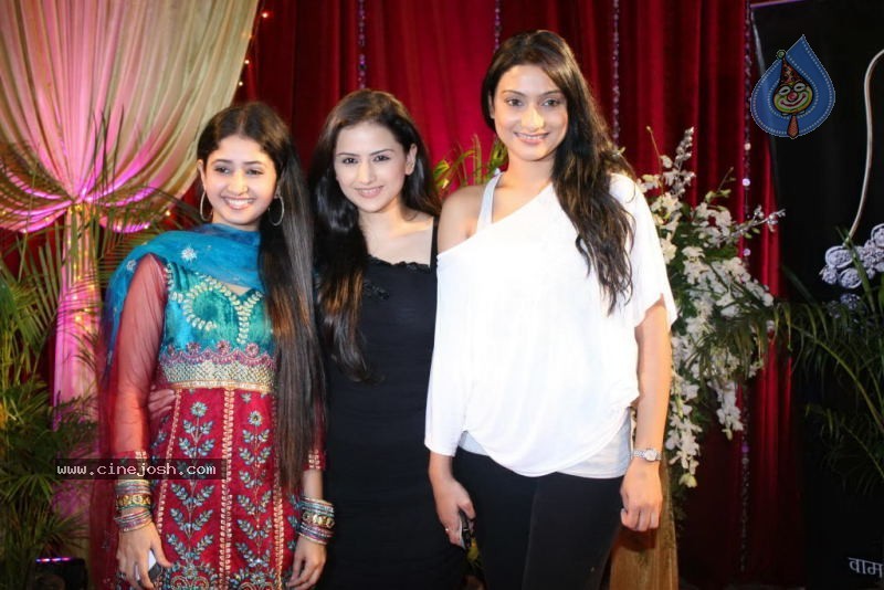 Stars at Indian Television Academy Awards - 82 / 92 photos