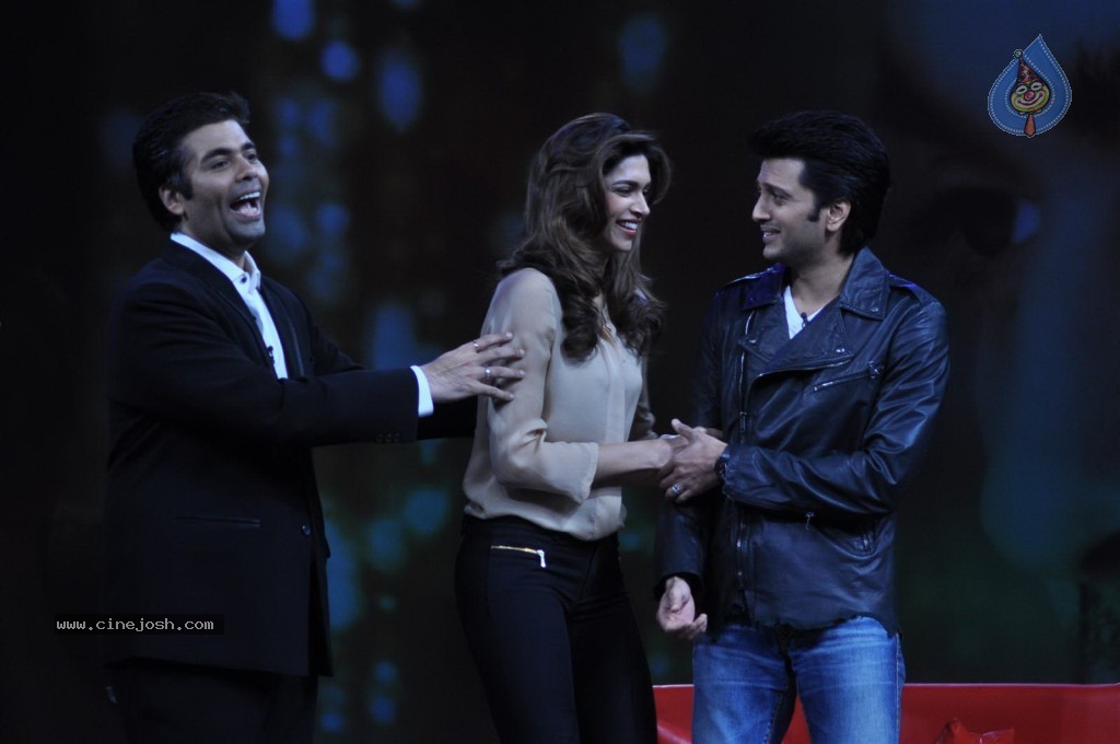 Celebs at Isi Ka Naam Zindagi Spot - 38 / 53 photos