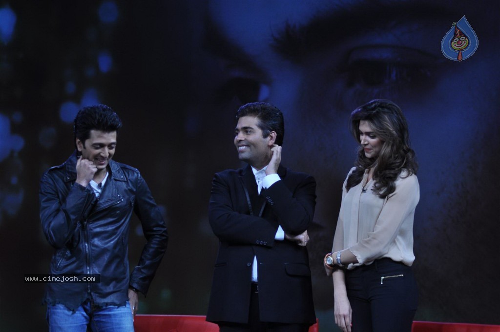 Celebs at Isi Ka Naam Zindagi Spot - 46 / 53 photos