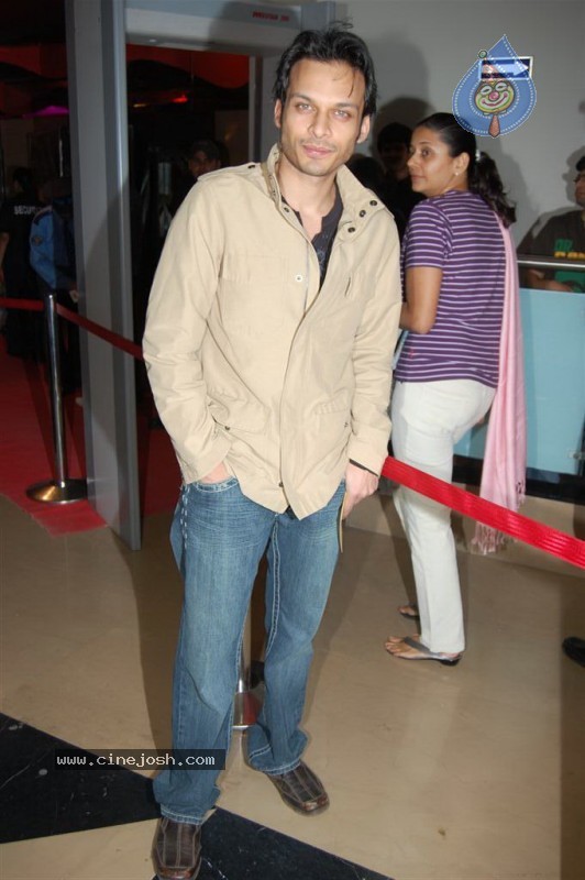Celebs at Jaane Kahan Se Aaye Hai and Valentine's Day Premiere - 56 / 59 photos