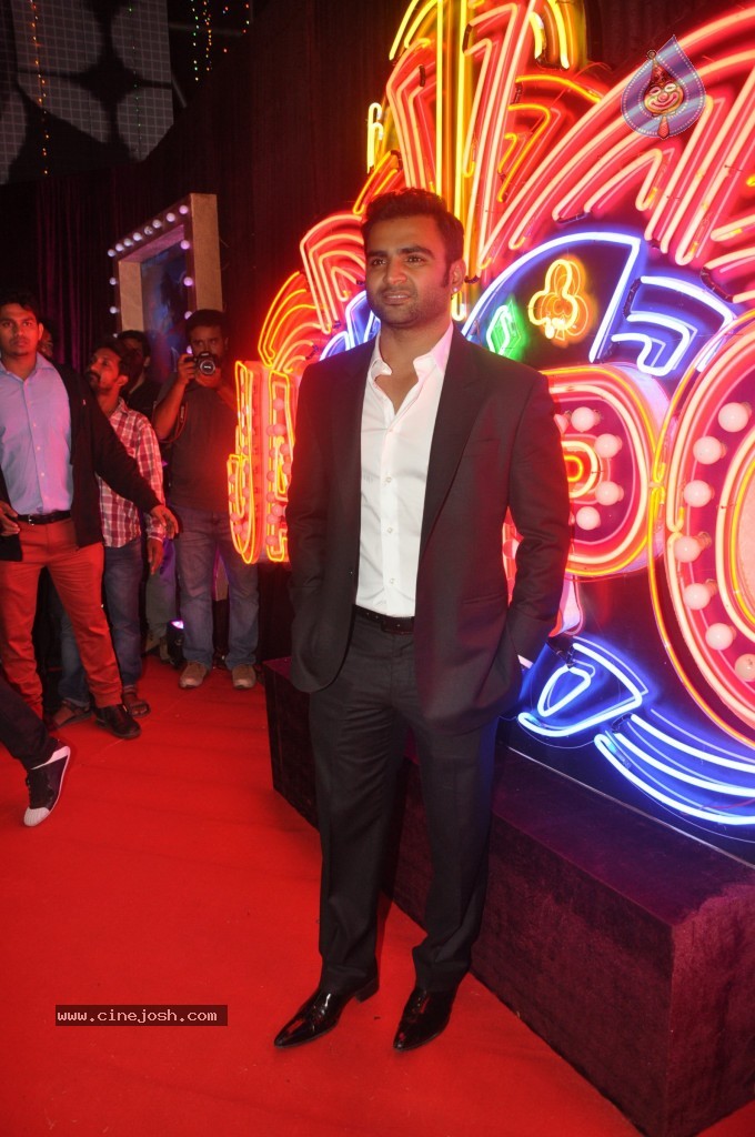 Celebs at Jackpot Movie Premiere - 1 / 34 photos