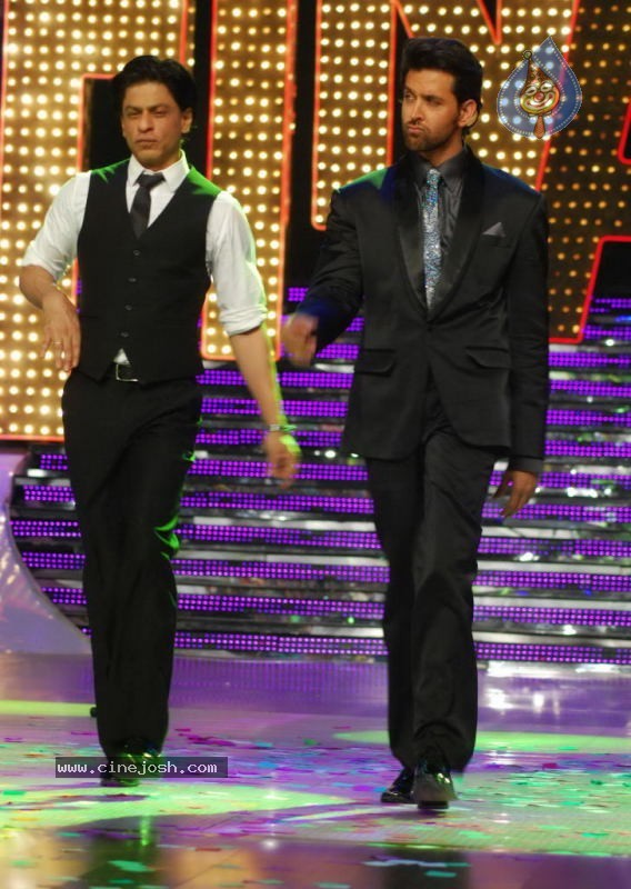 Celebs at Just Dance Grand Finale - 4 / 26 photos