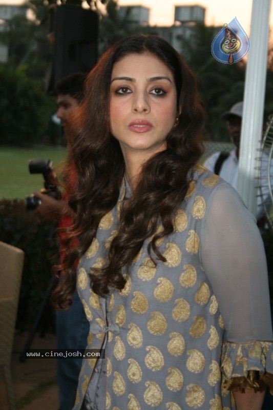 Celebs at Kaifi and I Book Launch - 34 / 49 photos